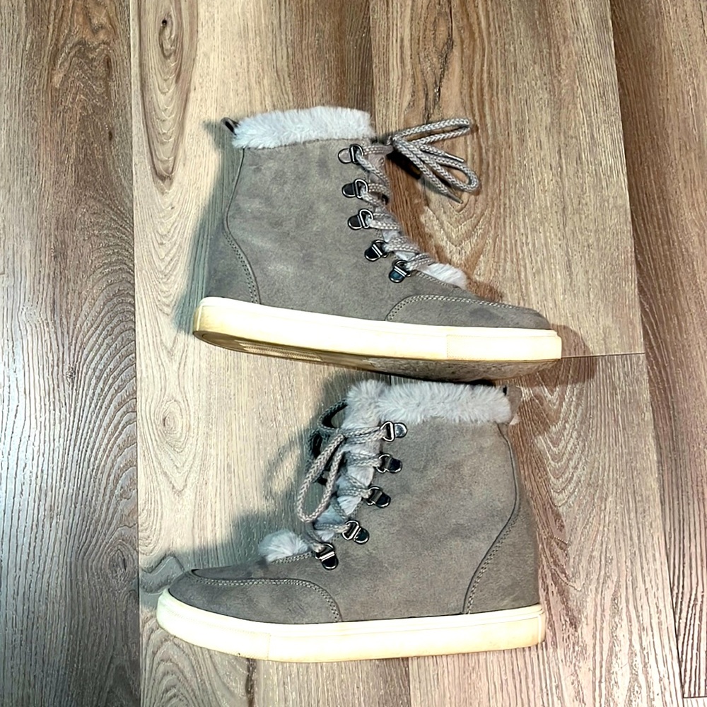 Adorable Gray Fuzzy Sneaker Boots
